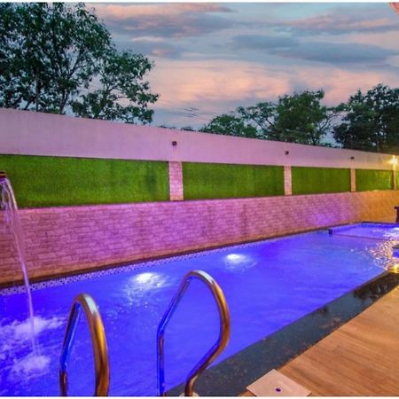 Laughtale Villa 4Bhk Swimming Pool Lonavala Extérieur photo